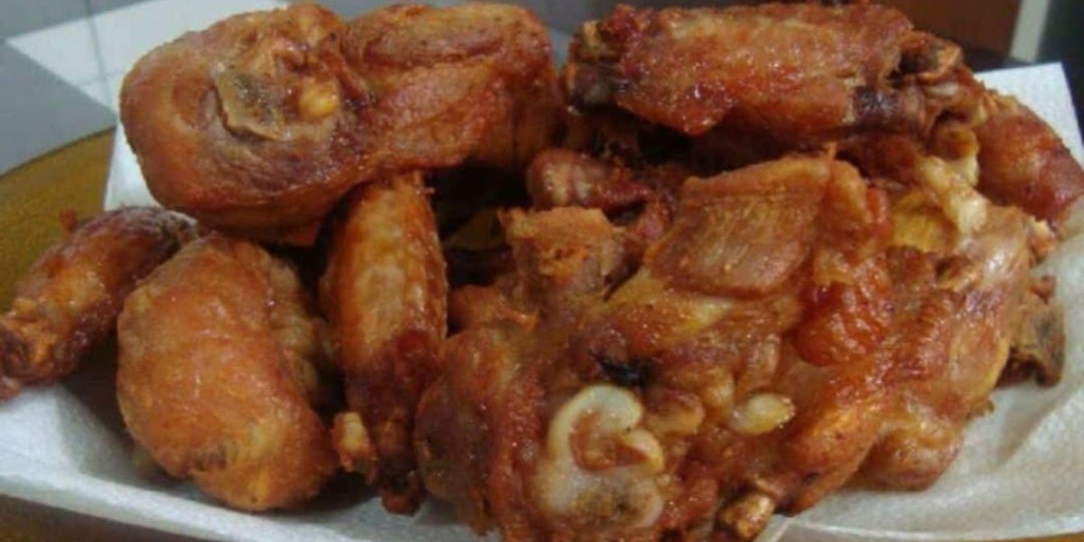 Frango à Passarinho