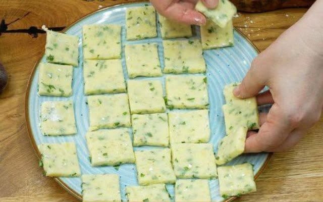 Pastelzinho de Mandioca
